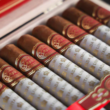 Load image into Gallery viewer, EL REY DEL MUNDO NATURALS