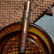 Load image into Gallery viewer, UNDERCROWN - UC10 - 20/Box