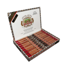 Load image into Gallery viewer, AF Chateau Fuente King B /  Queen B SG 18
