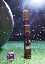 Load image into Gallery viewer, LEGENDS 52 BY RAY LEWIS - TORO - BOX OF 10
