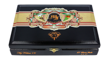 Load image into Gallery viewer, MY FATHER - CONNECTICUT -  Box of 23
