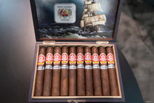 Load image into Gallery viewer, SAINT LUIS REY CARENAS ULTRAMAR
