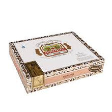 Load image into Gallery viewer, AF Churchill NAT 25
